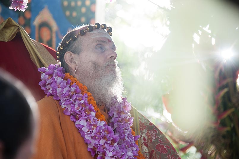 Satguru Bodhinatha Veylanswami