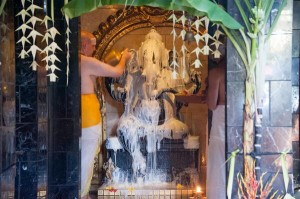 Twitter Update: A shot from the Ganesha Chaturthi puja happening r...