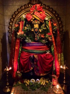 Twitter Update: Chaturthi blessings. Aum Gam Ganapataye Namah. htt...