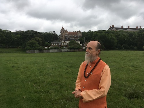 Satguru in London