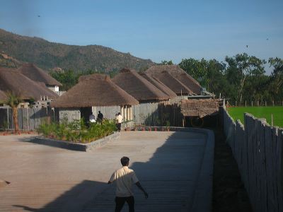 17arriving_in_india.jpg
