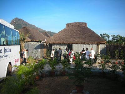 18arriving_in_india.jpg