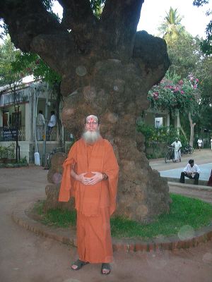 01ramana_ashram.jpg