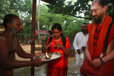 104girivalam.jpg