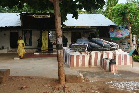 128girivalam.jpg