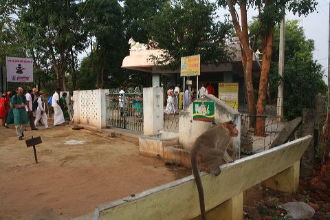 138girivalam.jpg