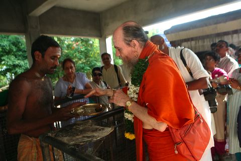 185girivalam.jpg