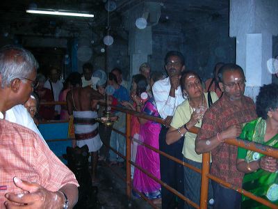15ancient_chola_temple.jpg