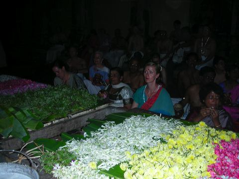 101holy_homa_rites.jpg
