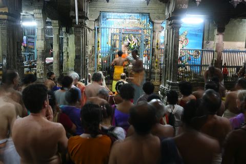 102holy_homa_rites.jpg