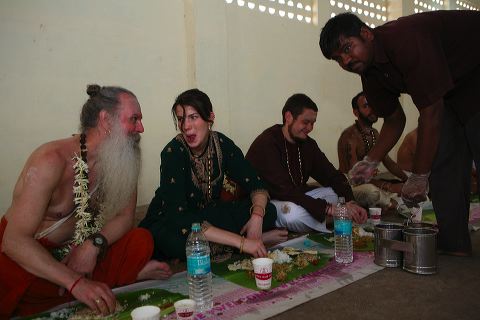 104holy_homa_rites.jpg