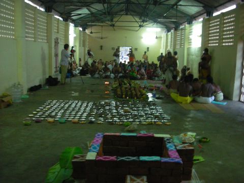 51holy_homa_rites.jpg