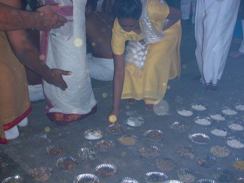 65holy_homa_rites.jpg