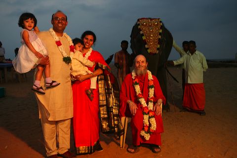 11on_a_kerala_beach.jpg