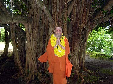 Satguru Bodhinatha Veylanswami at Spiritual Park- Mauritius