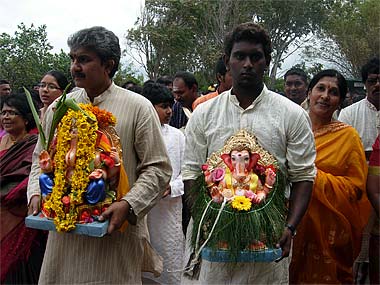 Ganesha Chaturthi 09- Mauritius Spiritual Park (Part 3)