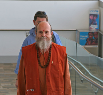 Bodhinatha visits Adelaide Ganesha Hindu Temple