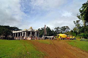 Iraivan Temple Roof Gets It's First Topping Layer