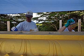 Gilding Iraivan Temple