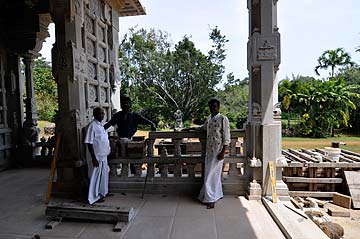 Iraivan Floor and Railing