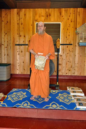 Goodbye Presentation for Six Silpis Returning to India