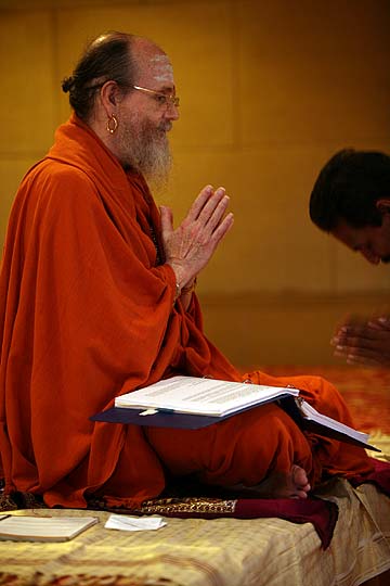 Sun 4 - Two Days to Lift Off to Australia