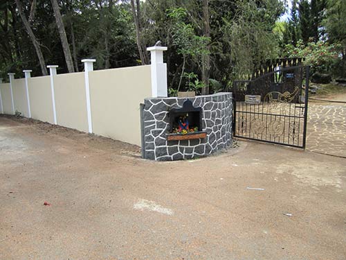 Entry to Mauritius Freshly Painted