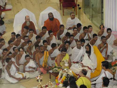 Swamis In India, Dec. 6th and 10th Visiting Craftsmen