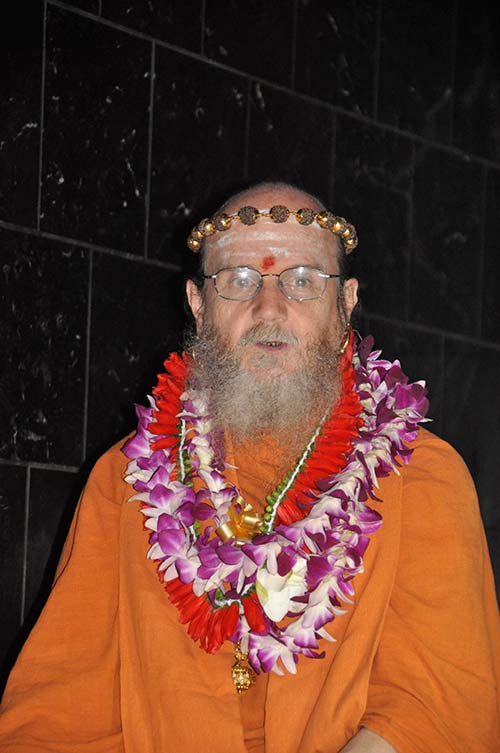 Dasan Mahadevan Becomes Vrata Sishya