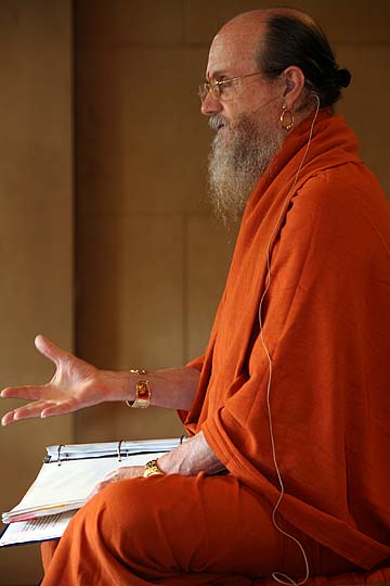Bodhinatha Arrived Safely in Chicago