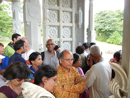 Kauai Aadheenam Filled with Pilgrims