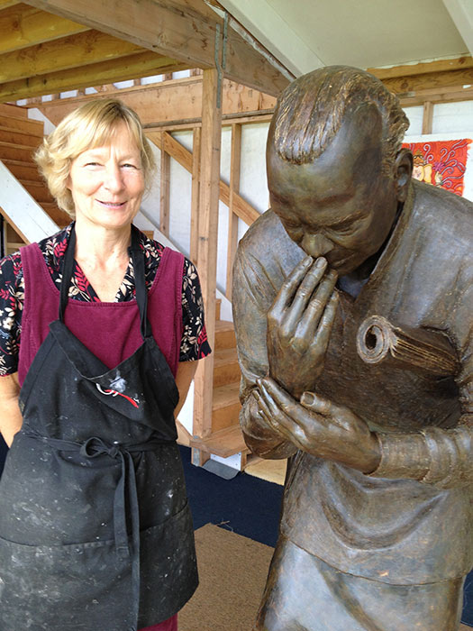 Silpi Bronze Memorial