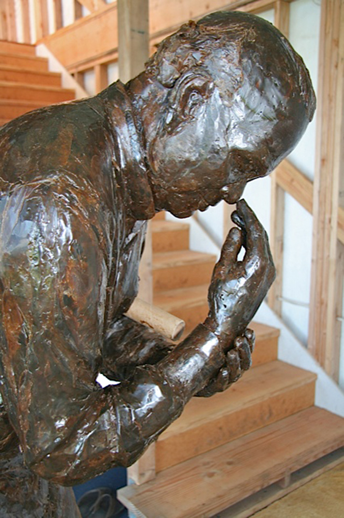 The Statue of Ganapati Sthapati is Complete