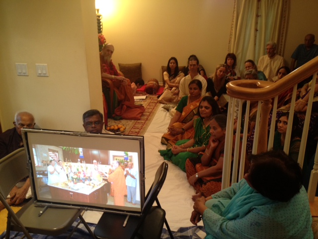 Bodhinatha, Shanmuganathaswami & Siddhanathaswami attend satsang in Chicago