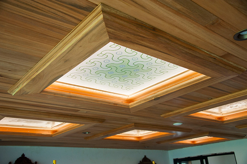 Lights, Coffers and Some Helping Hands