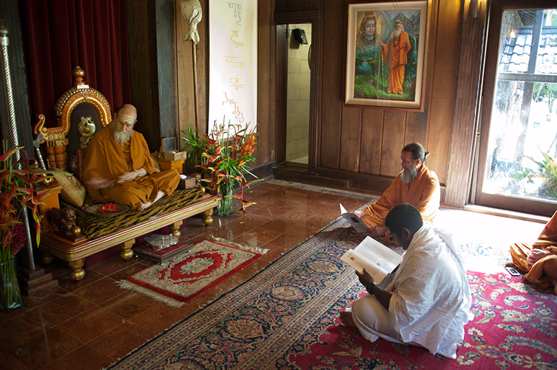 Brahmachari Girish takes his Supplicancy Pledge