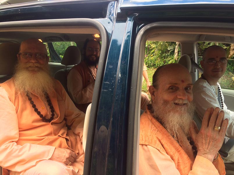 Satguru Bodhinatha Veylanswami Departs on Another Mission