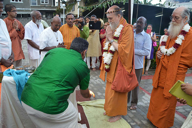 Satguru Visit to Mauritius, Day Two