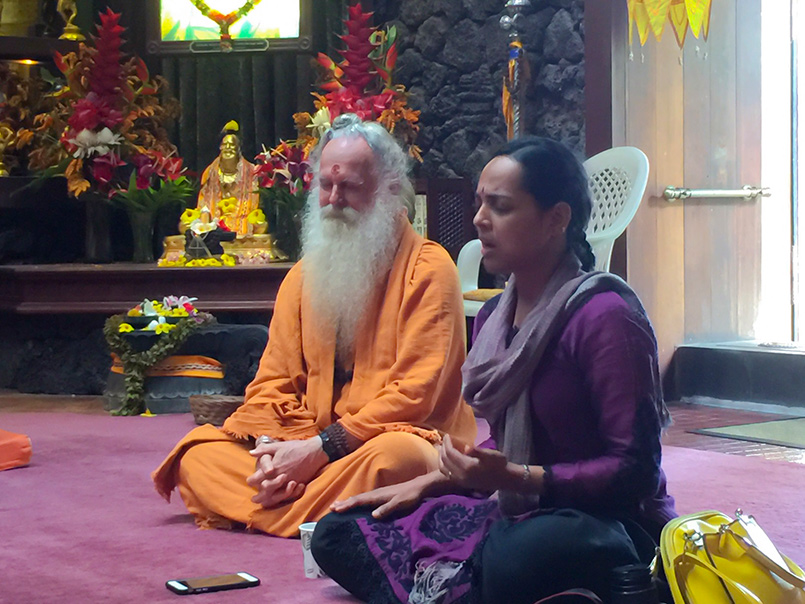 Dr. Padma Sugavanam Sings in Kadavul Temple