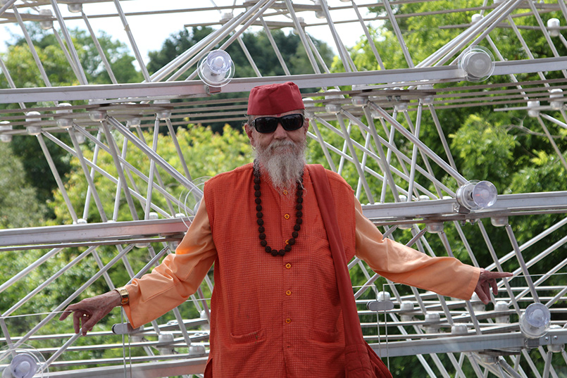 Satguru in UK, June 30 Pt. 1: Kew Gardens