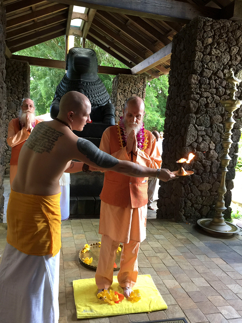 Satguru Returns From Travels