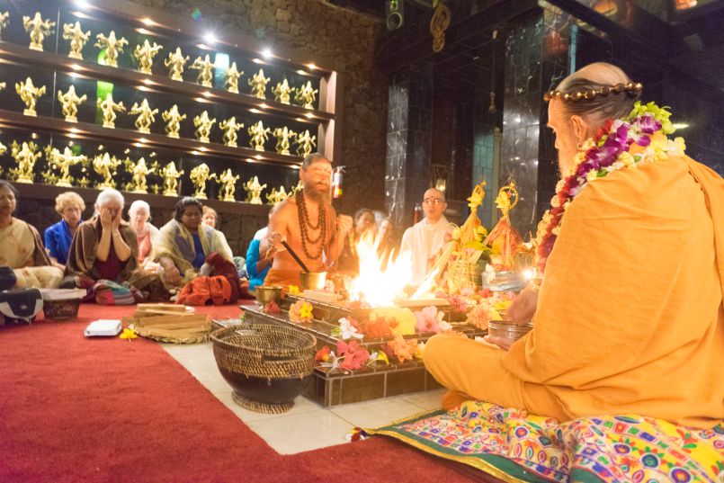 Sun One Homa and Family Visit