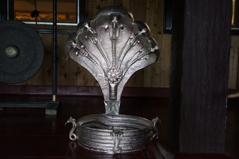 Iraivan's Silver Naga Arrives