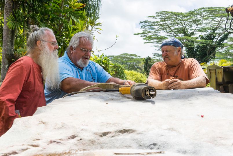 Installing the Central Stone of the Temple Builders' Memorial