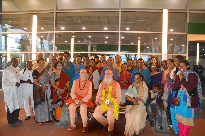 Satguru Visits Mauritius