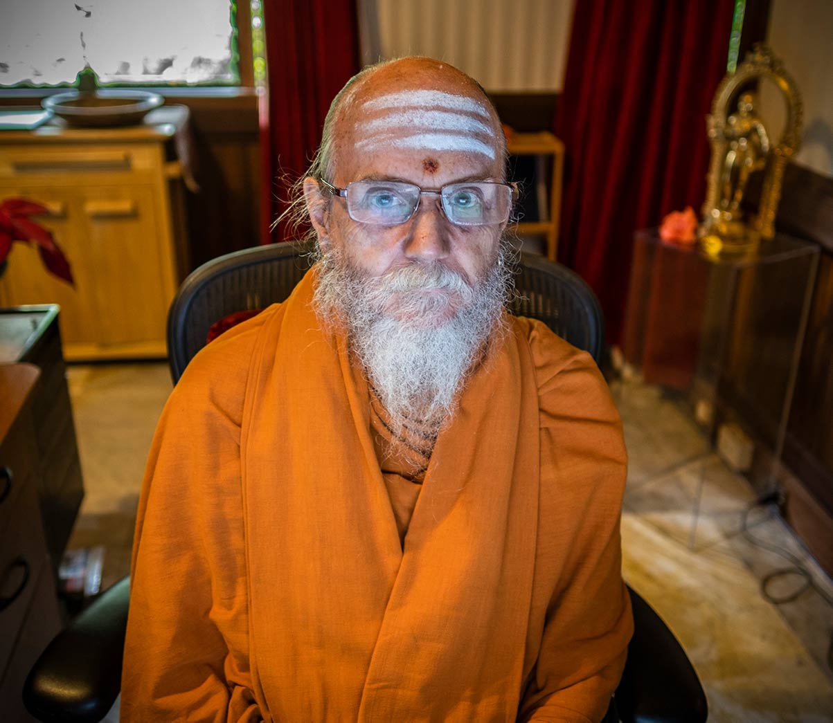A Happy Jayanti to Satguru Bodhinatha Veylanswami!